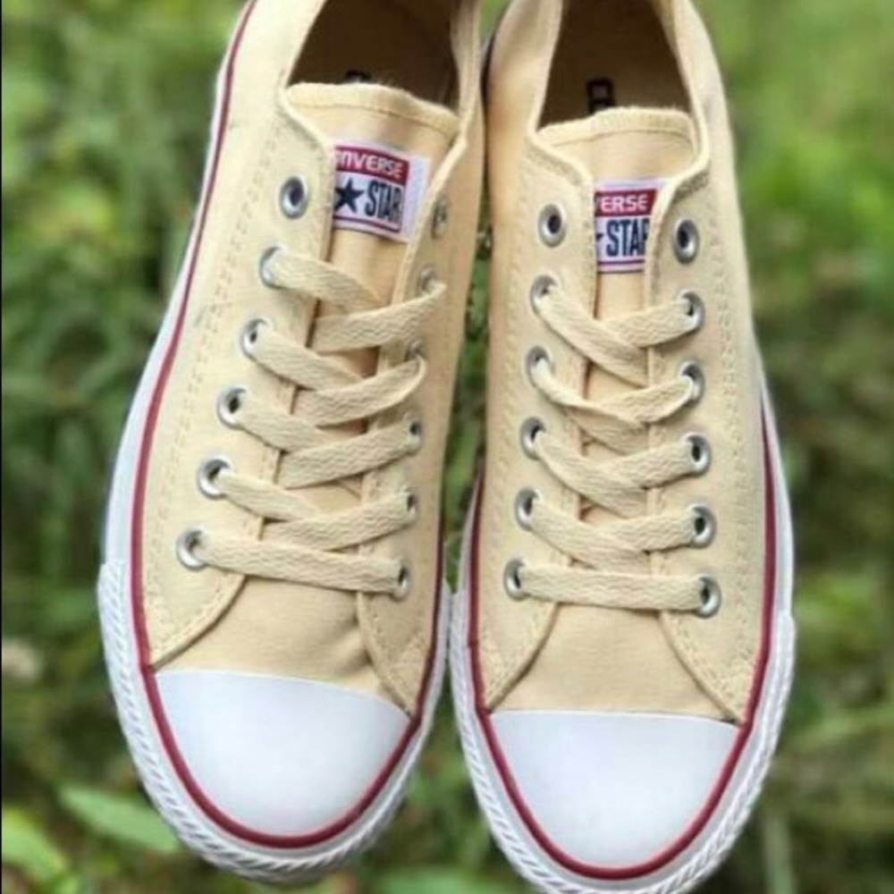 Brand new Converse Runners